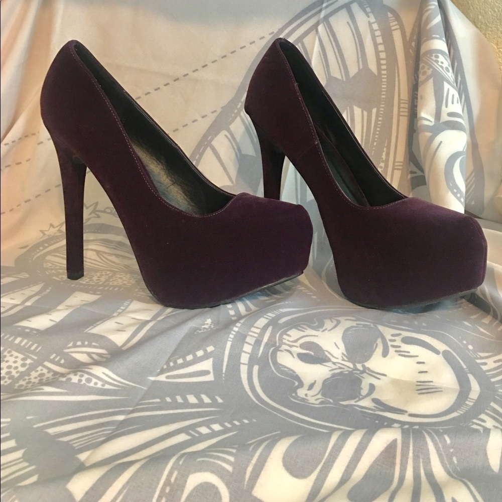 Purple Qupid Heels